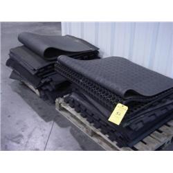 (2) PALLETS FATIGUE MATS