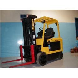 HYSTER 6500 LB FORK LIFT