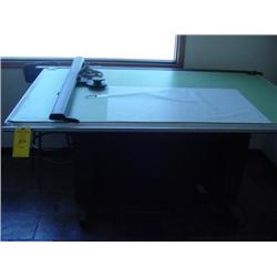 DRAFTING TABLE