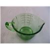 Image 3 : Uranium Glass Measuring Cup (Chipped)