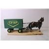 Image 4 : Wooden Folk Art Co Op Horse and Wagon