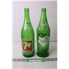 Image 1 : (2) Glass Bottles - Sprite and 7 Up
