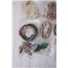 Image 3 : Lot of Costume Jewelry - Necklaces, Earrings