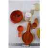 Image 2 : Lot of Kitchen Ware