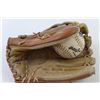 Image 2 : Eaton Leisure 7 Baseball Glove with Softball