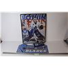 Image 1 : #28 Toronto Maple Leafs Framed Picture - Blades Plastic Sign - Sponge Towel $1.00 Off