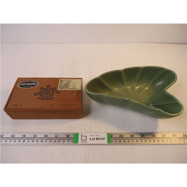 Vintage Regal USA 316 Art Pottery Green Leaf and Cigar Box