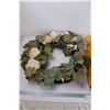 Image 2 : Wreath+ (2) Blankets