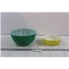 Image 1 : (2) Vintage Pyrex Items