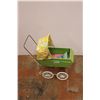 Image 3 : *Vintage Baby Doll Carriage - Plastic Wheels