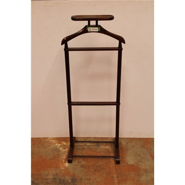 *Wooden Suit Rack - 18
