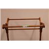 Image 4 : *Wooden Quilt Rack - 19" x 39"