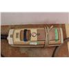 Image 4 : *Vintage Electrolux Vacuum (Works)