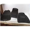 Image 1 : (3) Micheline Floor Mats