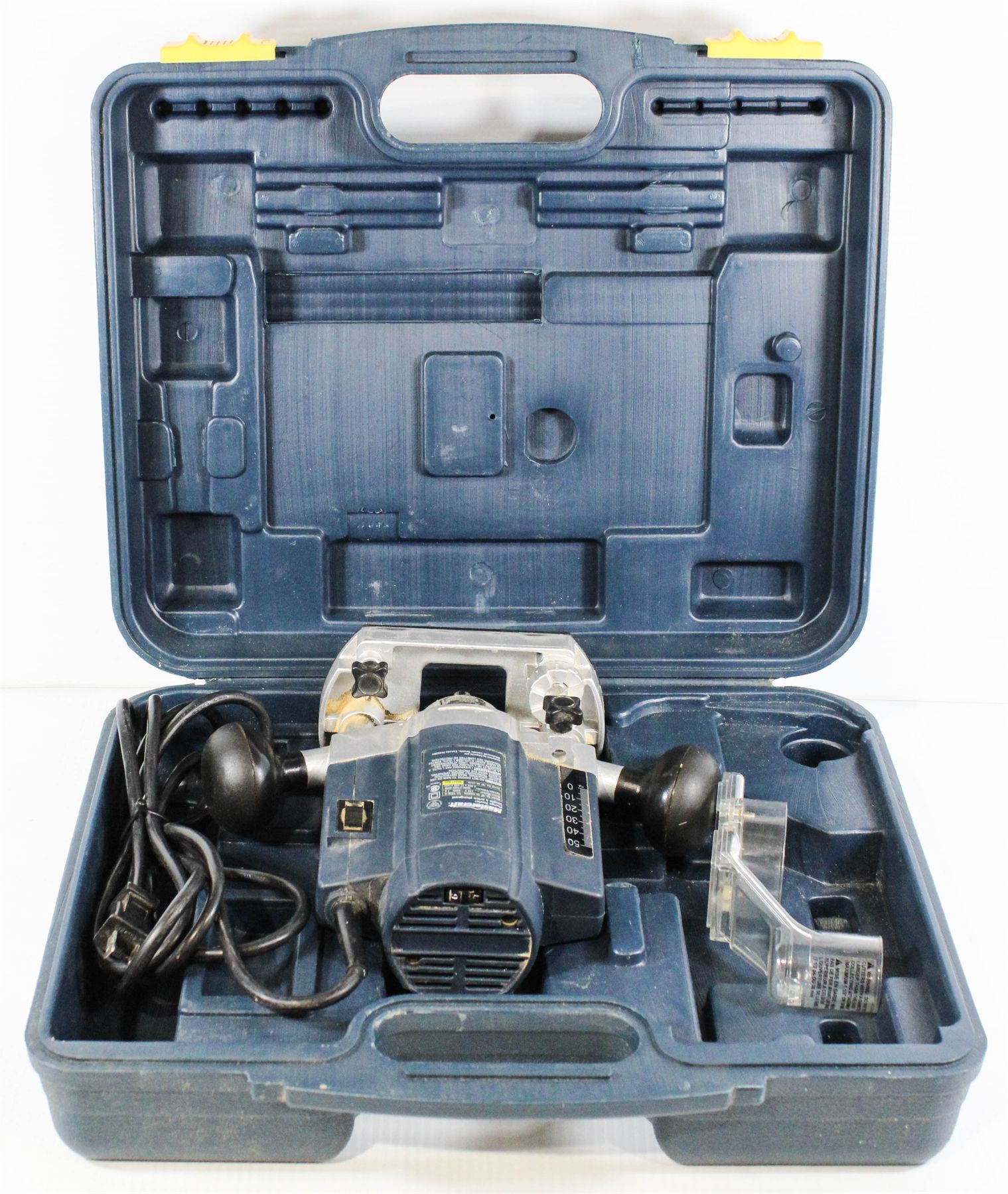 MASTERCRAFT PLUNGE ROUTER 54-7036-6 W/CASE