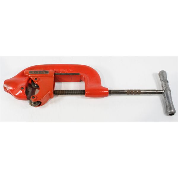 RIDGID NO. 4-S HEAVY DUTY PIPE CUTTER