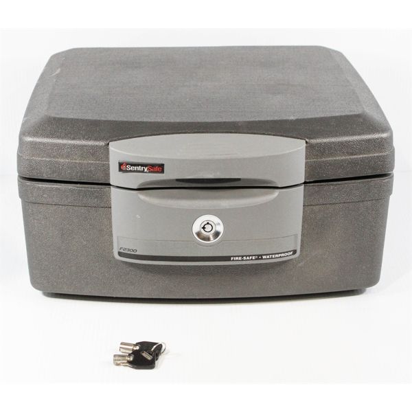 SENTRY F2300 FIRE SAFE - WATERPROOF W/ KEYS