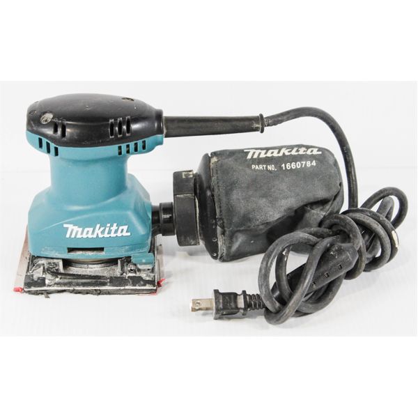 MAKITA BO4557 1/4 SHEET FINISHING SANDER