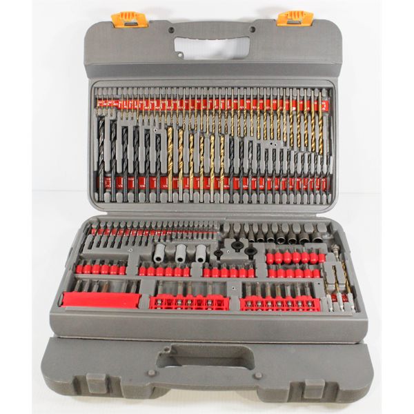 200PC RYOBI SUPER DRILLING & DRIVING KIT