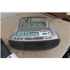 Image 2 : Sony CFD-501 Radio CD Disc Player, Radio Alarm Clock, Petainer 