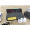 Image 3 : Sony CFD-501 Radio CD Disc Player, Radio Alarm Clock, Petainer 