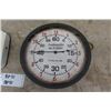 Image 4 : 3 Different Clocks; Wooden Mantle Clock, Round Antiquite De 