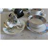 Image 2 : 6 Royal Albert Tea Cups + Saucers, 6 Royal Albert Coffee Cups