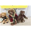 Image 3 : 4 J.B Bean + Associates Plush Bears