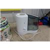 Image 4 : 2 Humidifiers; Honeywell + Holmes & Beverage Decanter with Chip on Lid