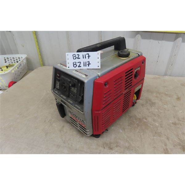 Honda EM 600 Portable Generator -Tested Works Well