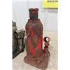 Image 4 : Powerfist 20 Ton Bottle Jack + 2 Other Bottle Jacks