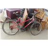 Image 1 : Venture Mountain Tour Pedal Bike 15 Speed 25"