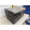 Image 2 : Metal Trunk 10" x 18" x 27"