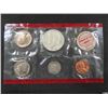 Image 2 : 1967 + 1968 USA Coin Sets: 1968 Uncirculated & 1967 in Plastic Case