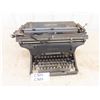 Image 1 : Vintage Underwood Standard Typewriter