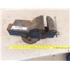Image 4 : Good Sized Bench Mount Vice - Believed to be #6