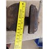 Image 5 : Good Sized Bench Mount Vice - Believed to be #6