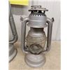 Image 2 : 4 Barn Lanterns; Fourhand #27, 3 Beacon - 2 Small Beacon Need Glass