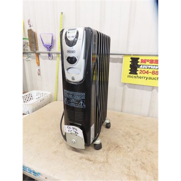 DeLonghi Rolling Radiator Style Portable Heater 1500 Watts