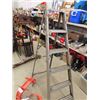Image 4 : 6' Aluminum Ladder, B+D Workhorse Adjustable Platform Brackets