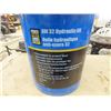 Image 2 : Power Fist AW-32 Hydraulic Oil 20 L Pail - New / Full