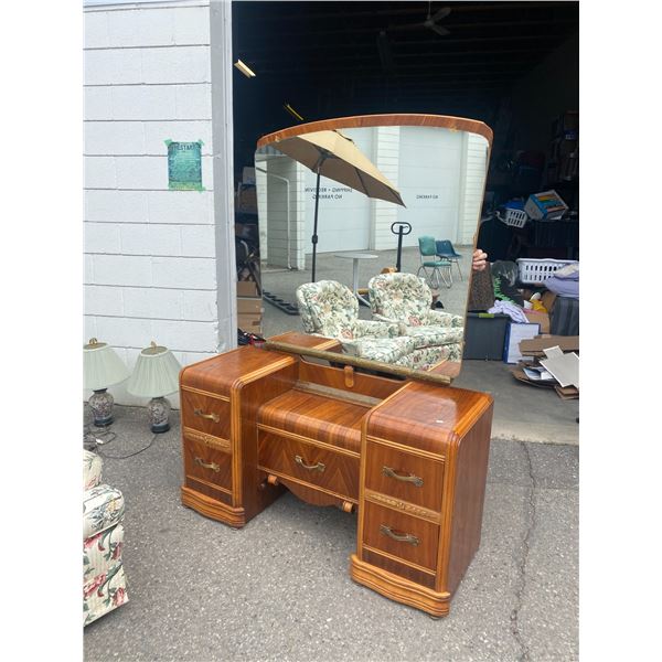 Antique vanity