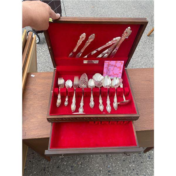 Oneida flatware