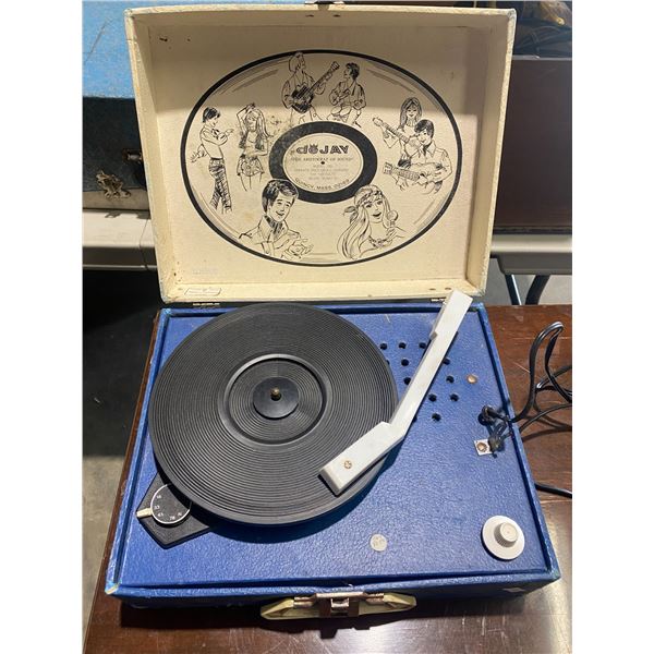 DeJay portable record player
