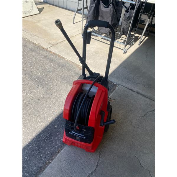 Snap on pressure washer runs
