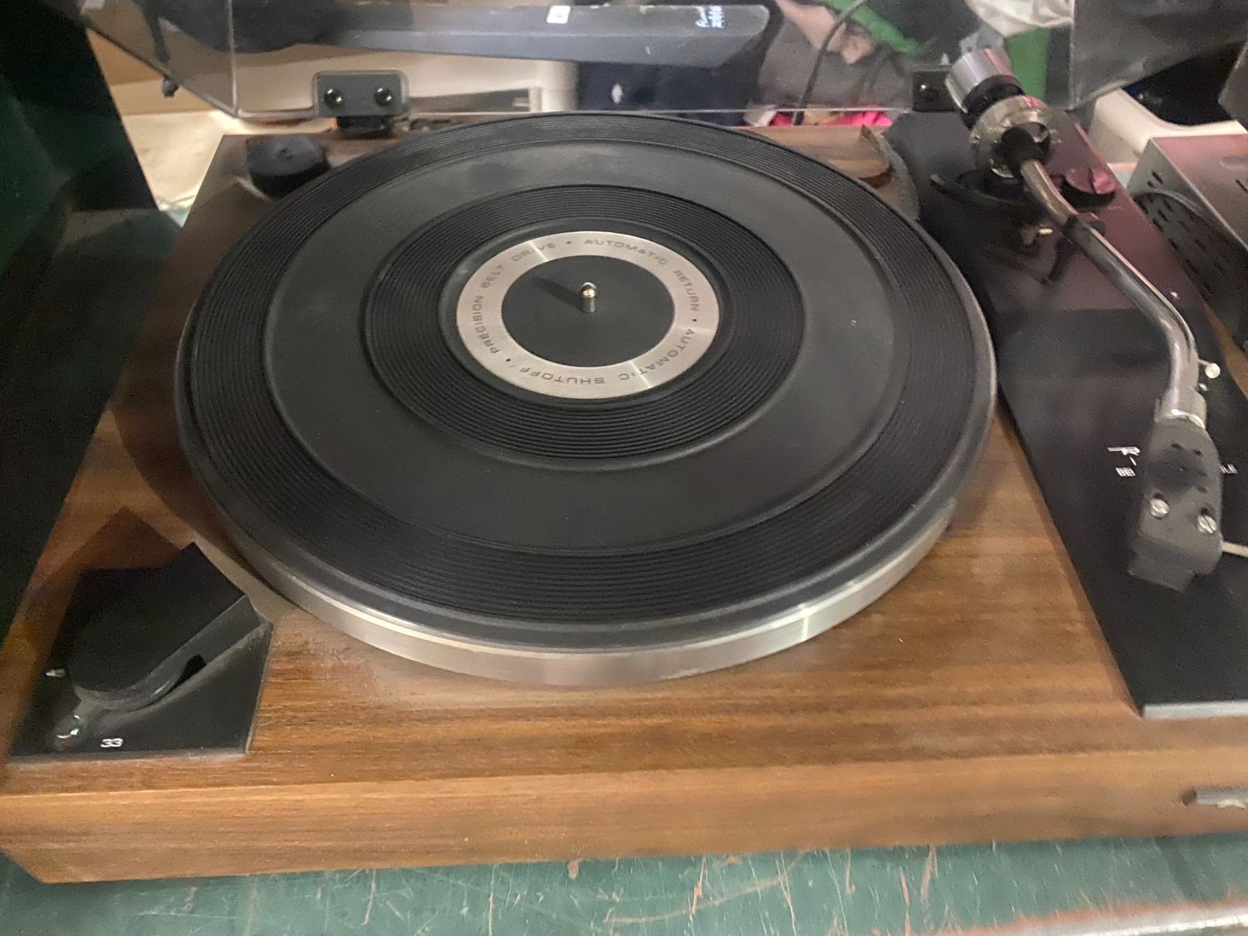 Realistic record player