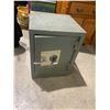 Image 1 : Sears safe no combo