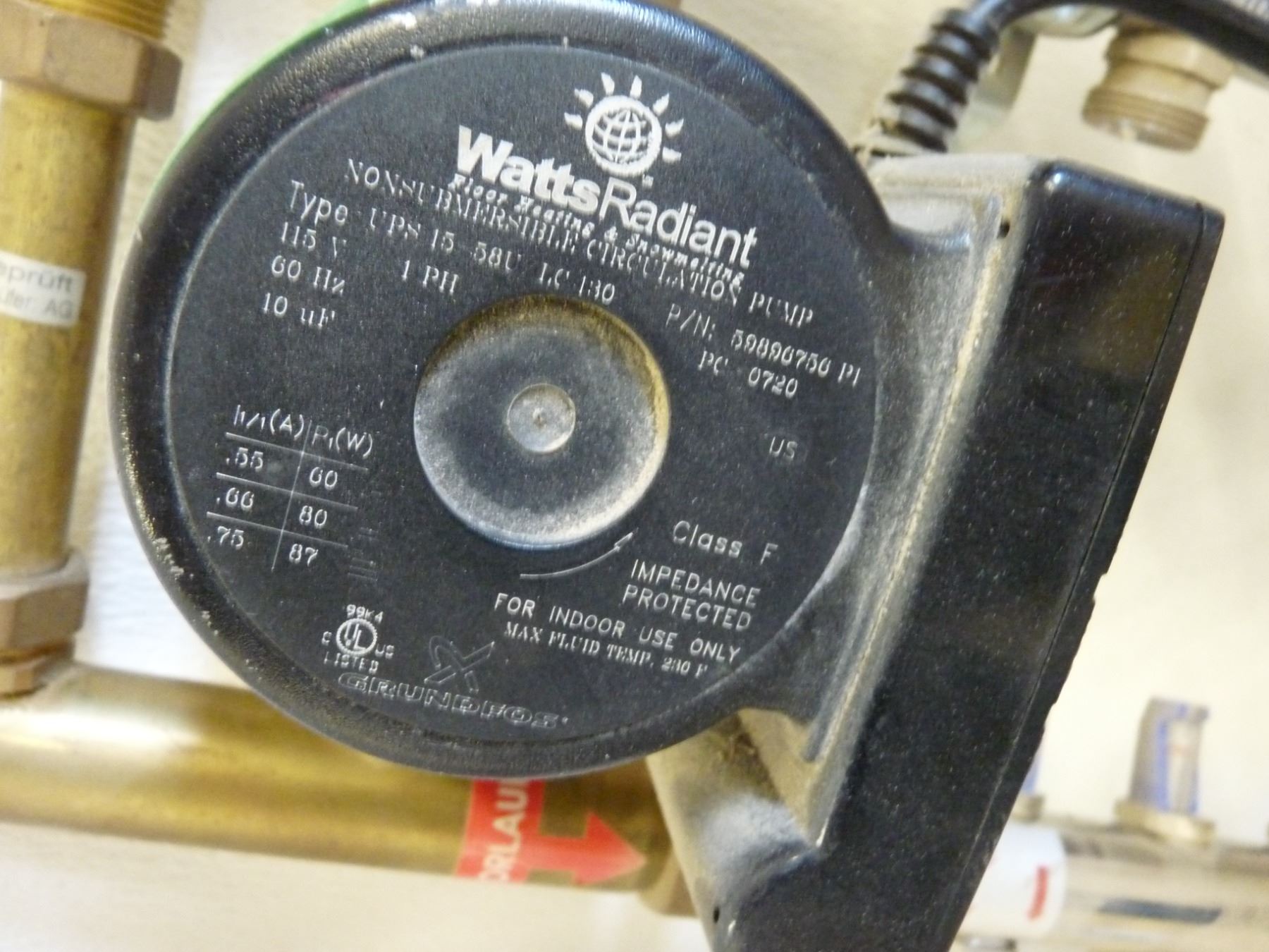 Watts radiant heat floor heating header