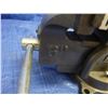 Image 12 : Maximum 6 inch bench vice