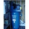 Image 1 : QUINCY VERTICAL AIR COMPRESSOR & CONTENTS